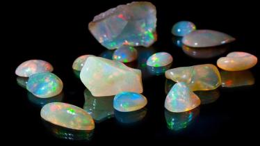 Astrological Benefits of Wearing and Opal Stone