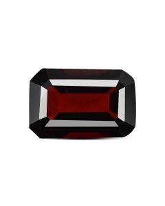 Red Garnet 4.56 Carat 