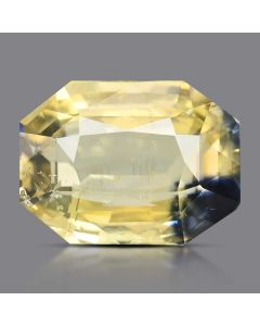 Bi-Colour Sapphire (Pitambari) 5.01 Carat